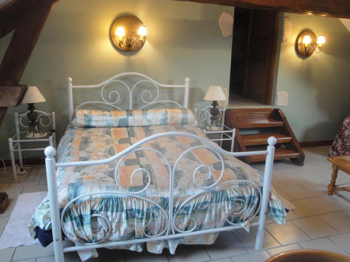 Ferme Du Vieux Puits Bed and Breakfast Bony Eksteriør billede