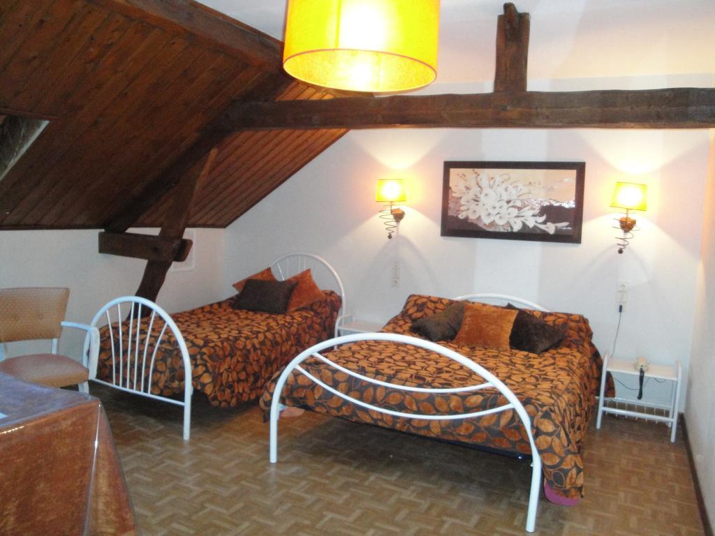 Ferme Du Vieux Puits Bed and Breakfast Bony Værelse billede